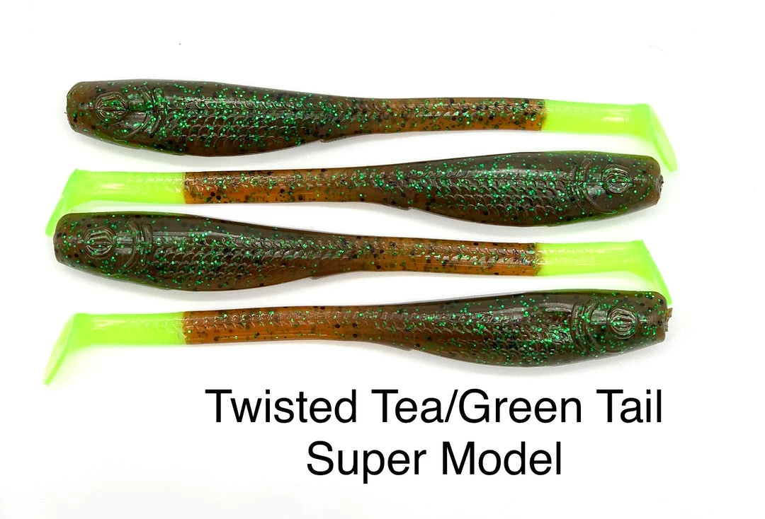 Down South Lures Down South Lure Super Model - Twisted Tea/Green Tail